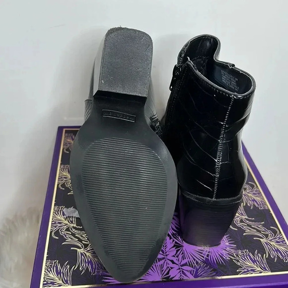 Madden Girl Snakeskin Ankle Boot - Picture 9 of 9